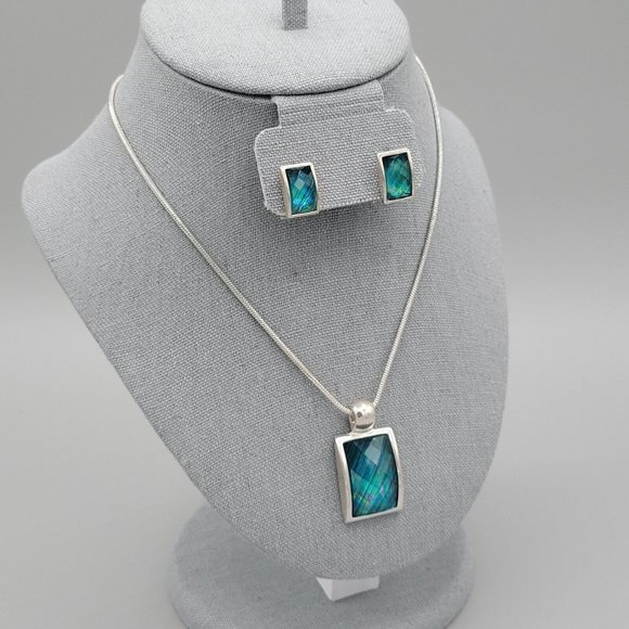 KC Blue Stone Rectangle Pendant Necklace Earrings Fashion Set Blue Silver Tone - Picture 2 of 12